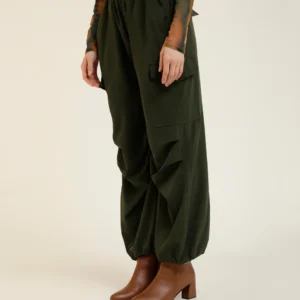 PARACHUTE PANTS WITH ADJUSTABLE SLIDER Green